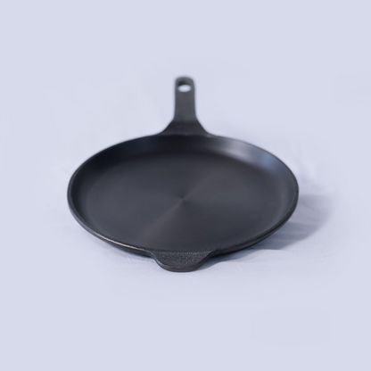 Cast Iron Omelette Pan 9-Inchs | Pre-Seasoned, Non-Stick Skillet for Perfect Omelettes & More – Durable & Versatile